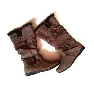 Rouge Faux Fur Boots Taupe Size 8